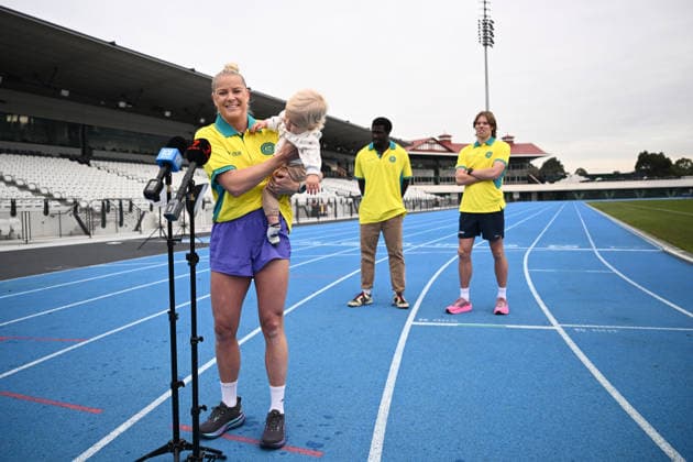 ATHLETICS TEAM GLASGOW 2026, Long jumper Brooke Buschkuehl and son Bobby during the announcement of the Australia Athletics team to compete at the Glasgow 2026 Commonwealth Games, at Lakeside Stadium, Melbourne, Monday, June 22, 2026. ( NO ARCHIVING MELBOURNE VICTORIA AUSTRALIA  Copyright: xJOELxCARRETTx 20260622163438613920