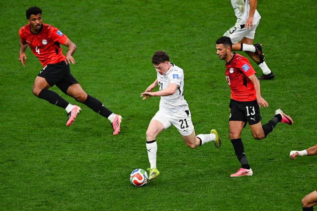 SOCCER NEW ZEALAND EGYPT WORLD CUP, Jesse Randall of New Zealand and Ahmed Fatouh of Egypt during the Group G match between New Zealand and Egypt as part of the FIFA 2026 World Cup at BC Place Vancouver, British Columbia, Canada, Monday, June 22, 2026. ( NO ARCHIVING, EDITORIAL USE ONLY, AUSTRALIA USE ONLY VANCOUVER BRITISH COLOMBIA CANADA  Copyright: xx 20260622143583529422