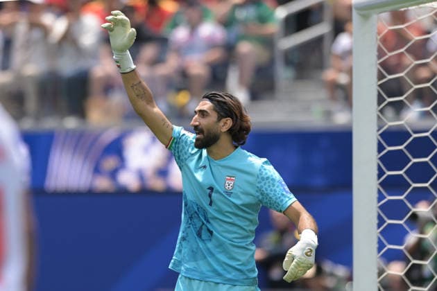 June 21, 2026, Los Angeles, California, United States: Alireza Beiranvand of IR Iran men football team seen in action during the FIFA World Cup, WM, Weltmeisterschaft, Fussball 2026 first stage Group G match between Belgium and Islamic Republic of Iran held at the Los Angeles Stadium. Final score: Belgium 0:0 Islamic Republic of Iran. Islamic Republic Of Iran Vs Belgium In Los Angeles, USA - 21 Jun 2026  - ZUMAs197 20260621_aaa_s197_346 Copyright: xLuisxVeniegrax