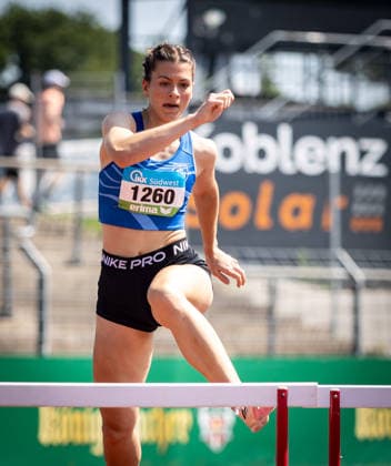 Süddeutsche Meisterschaften 2026 Aktive und Jugend U18; Koblenz, 21.06.2026 Anne Krauß (Spvgg Holzgerlingen) im 400m-Hürdensprint der Frauen; Süddeutsche Meisterschaften Aktive und Jugend U18 am 21.06.2026 im Stadion Oberwerth in Koblenz (Rheinland-Pfalz). *** 2026 South German Championships (Adult and U18 Youth) in Koblenz, June 21, 2026 Copyright: xBEAUTIFULxSPORTS R.xSchmittx