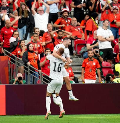 New Zealand v Egypt - FIFA World Cup, WM, Weltmeisterschaft, Fussball 2026 - Group G VANCOUVER, CANADA - JUNE 21: New Zealand s Finn Surman (16) celebrates with a teammate after scoring during the 2026 FIFA World Cup Group G match against Egypt at BC Place Stadium in Vancouver, Canada, on June 21, 2026. Ercin Erturk Anadolu Vancouver Canada. Editorial use only. Please get in touch for any other usage.  Copyright: x2026xAnadoluxErcinxErturkx