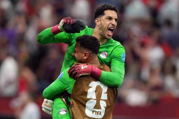 June 21, 2026, Vancouver, Bc, CANADA: Egypt s Mostafa Shobeir (23) front and Egypt s Mohamed Alaa (26) celebrate the win over New Zealand during World Cup group G soccer action, in Vancouver, Sunday, June 21, 2026. Canada News - June 21, 2026  - ZUMAc35_ 20260621_zaf_c35_234 Copyright: xEthanxCairnsx