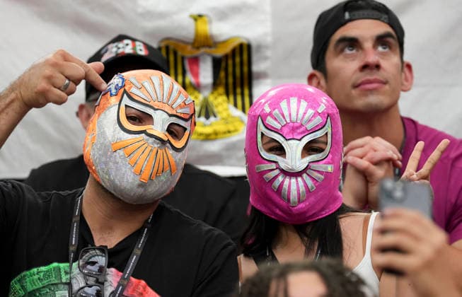 (260622) -- VANCOUVER, June 22, 2026 -- Fans react before a group G match between New Zealand and Egypt at the 2026 FIFA World Cup, WM, Weltmeisterschaft, Fussball at BC Place Vancouver in Vancouver, Canada, June 21, 2026. ) (SP)CANADA-VANCOUVER-FOOTBALL-FIFA WORLD CUP-GROUP G-NZL VS EGY MengxYongmin 