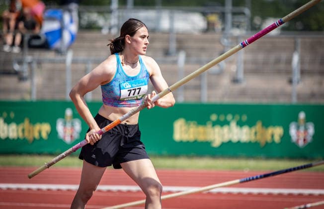 Süddeutsche Meisterschaften 2026 Aktive und Jugend U18; Koblenz, 21.06.2026 Barbara Rickert (LG Seligenstadt) im Stabhochsprung der Frauen; Süddeutsche Meisterschaften Aktive und Jugend U18 am 21.06.2026 im Stadion Oberwerth in Koblenz (Rheinland-Pfalz). *** 2026 South German Championships (Adults and U18 Youth) in Koblenz, June 21, 2026 Barbara Rickert of LG Seligenstadt in the women’s pole vault at the 2026 Southern German Championships for Seniors and U18 Youth on June 21, 2026, at Oberwerth Stadium in Koblenz, Rhineland-Palatinate,detected_source_language Copyright: xBEAUTIFULxSPORTS R.xSchmittx