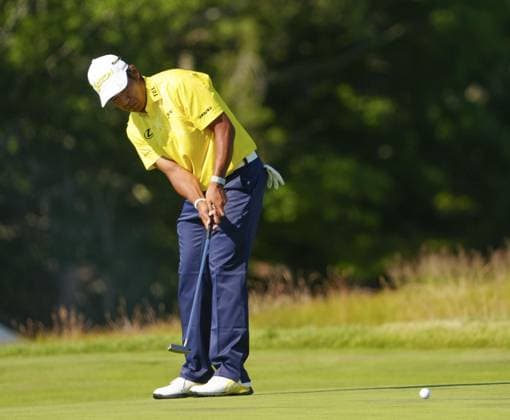 Golf: U.S. Open Hideki Matsuyama of Japan misses a birdie putt on the second hole during the final round of the U.S. Open at Shinnecock Hills Golf Club in Southampton, New York, on June 21, 2026.  A14AA0005619775P