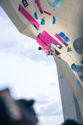 21.06.2026: Klettern - Seilklettern: World Climbing Series Innsbruck 2026 - Finale Herren Giovanni Placci (ITA) Innsbruck Kletterzentrum Innsbruck Österreich *** June 21, 2026 Climbing Rope Climbing World Climbing Series Innsbruck 2026 Mens Final Giovanni Placci ITA Innsbruck Climbing Center Innsbruck, Austria,detected_source_language