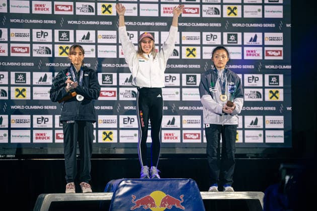 21.06.2026: Klettern - Seilklettern: World Climbing Series Innsbruck 2026 - Finale Damen Links Annie Sanders (USA), Mitte Janja Garnbret (SLO), Rechts Chaehyun Seo (KOR) Innsbruck Kletterzentrum Innsbruck Österreich *** June 21, 2026 Climbing Rope Climbing World Climbing Series Innsbruck 2026 Womens Final Left