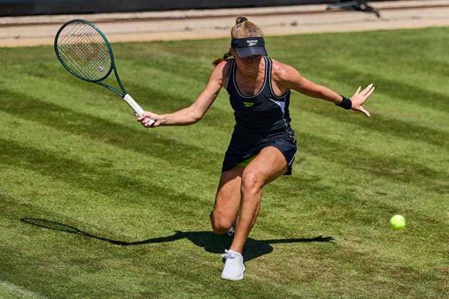 June 22, 2026, Bad Homburg, Hessen, Germany: Magdalena Frech of Poland returns with forehand to Naomi Osaka of Japan during the BAD HOMBURG OPEN powered by SOLARWATTT- WTA500 - Womens Tennis, 22.6.2026 in Bad Homburg (Tennis-Club Bad Homburg), Germany - Photo: Tennis 2026: Bad Hombug Open - WTA500: OSAKA 6:4 6:1 FRECH  - ZUMAs343 20260622_zsp_s343_037 Copyright: xMathiasxSchulzx