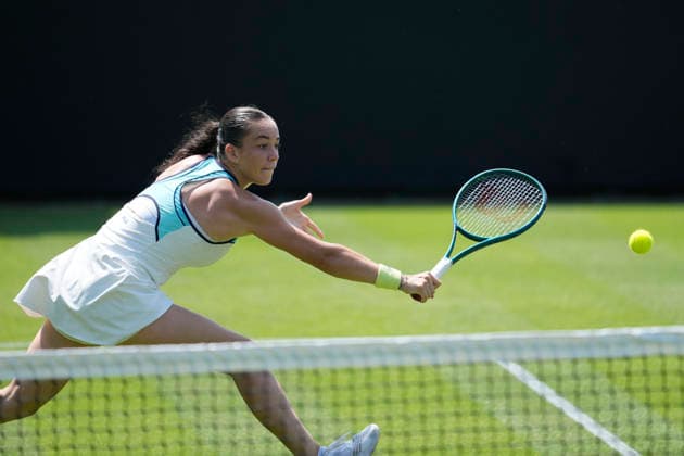 Lexus Eastbourne Open - Day One Tereza Valentova in action during a match at the 2026 Lexus Eastbourne Open Women s tennis tournament at the Devonshire Park Lawn Tennis Club in Eastbourne, Great Britain, on June 22, 2026. Eastbourne United Kingdom  Copyright: xOwenxHammondx originalFilename:hammond-2026lexu260622_np0hR.jpg
