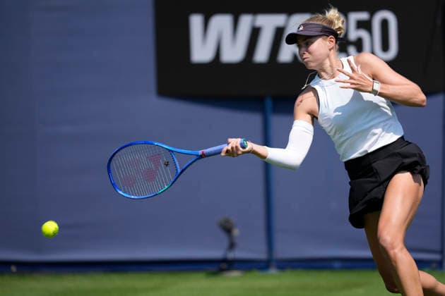Lexus Eastbourne Open - Day One Emily Appleton in action during her match at the 2026 Lexus Eastbourne Open Women s tennis tournament at the Devonshire Park Lawn Tennis Club in Eastbourne, Great Britain, on June 22, 2026. Eastbourne United Kingdom  Copyright: xOwenxHammondx originalFilename:hammond-2026lexu260622_npimN.jpg