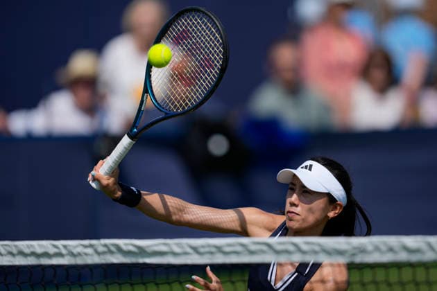 Lexus Eastbourne Open - Day One Miyu Kato in action during a match at the 2026 Lexus Eastbourne Open Women s tennis tournament at the Devonshire Park Lawn Tennis Club in Eastbourne, Great Britain, on June 22, 2026. Eastbourne United Kingdom  Copyright: xOwenxHammondx originalFilename:hammond-2026lexu260622_npKnl.jpg