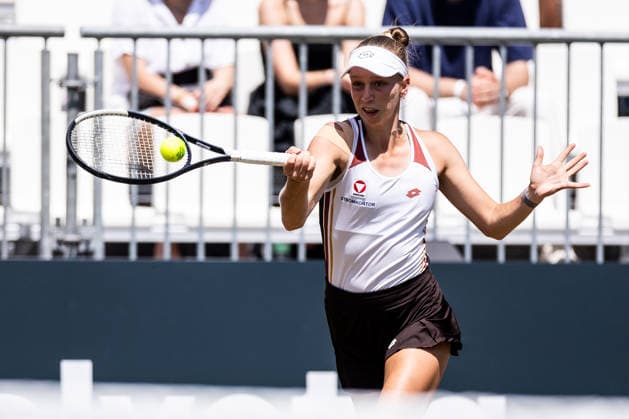 BAD HOMBURG, GERMANY - JUNE 22: Sinja Kraus (AUT) during the Bad Homburg Open powered by Solarwatt Singles match between Sinja Kraus (AUT) vs Anna Kalinskaya at Kurpark Bad Homburg on June 22, 2026 in Bad Homburg, Germany. Hessen Germany Copyright: xSteffiexWunderlx