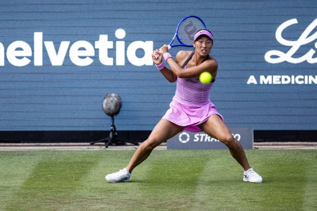 BAD HOMBURG, GERMANY - JUNE 22: Qinwen Zheng (CHN) during the Bad Homburg Open powered by Solarwatt Singles match between Solana Sierra (ARG) vs Qinwen Zheng (CHN) at Kurpark Bad Homburg on June 22, 2026 in Bad Homburg, Germany. Hessen Germany Copyright: xSteffiexWunderlx