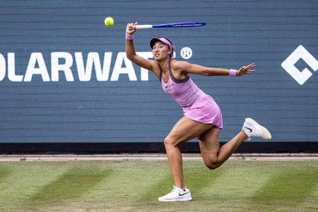 BAD HOMBURG, GERMANY - JUNE 22: Qinwen Zheng (CHN) during the Bad Homburg Open powered by Solarwatt Singles match between Solana Sierra (ARG) vs Qinwen Zheng (CHN) at Kurpark Bad Homburg on June 22, 2026 in Bad Homburg, Germany. Hessen Germany Copyright: xSteffiexWunderlx