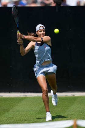 Lexus Eastbourne Open - Day One Emiliana Arango in action during a match at the 2026 Lexus Eastbourne Open Women s tennis tournament at the Devonshire Park Lawn Tennis Club in Eastbourne, Great Britain, on June 22, 2026. Eastbourne United Kingdom  Copyright: xOwenxHammondx originalFilename:hammond-2026lexu260622_npDUm.jpg