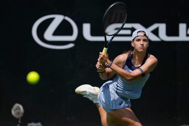 Lexus Eastbourne Open - Day One Emiliana Arango in action during a match at the 2026 Lexus Eastbourne Open Women s tennis tournament at the Devonshire Park Lawn Tennis Club in Eastbourne, Great Britain, on June 22, 2026. Eastbourne United Kingdom  Copyright: xOwenxHammondx originalFilename:hammond-2026lexu260622_npmgi.jpg