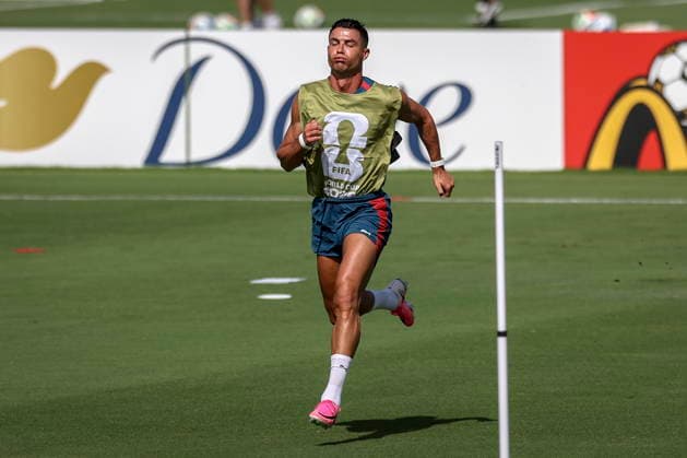 Sport Bilder des Tages FIFA World Cup, WM, Weltmeisterschaft, Fussball 2026 - Portugal training Portugal s national soccer player Cristiano Ronaldo attends a training session of the team in Palm Beach, Florida, USA, 22 June 2026. Portugal prepares for the upcoming FIFA World Cup 2026 match against Uzbekistan. Palm Beach Florida Estados Unidos  Copyright: xMIGUELxA.xLOPESx