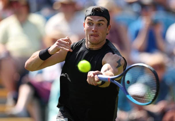Jack Draper of GB in action Lexus Eastbourne Open 2026, Day Three, Tennis, Queen s Club, Devonshire Park, Eastbourne, UK - 22 Jun 2026Eastbourne Devonshire Park United Kingdom  Copyright: xEllaxLing Shutterstockx 16949522h