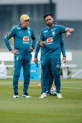Treino da Seleção Brasileira NOVA JERSEY, NJ - 22.06.2026: TREINO DA SELEcaO BRASILEIRA - Coach Carlo Ancelotti during a training session with the Brazilian national team, Nationalteam at the New York Red Bulls training center in Morristown, New Jersey, United States. The Brazilian team will face Scotland on Wednesday in the third round of Group C of the 2026 FIFA World Cup, WM, Weltmeisterschaft, Fussball (Photo: Marcelo Machado de Melo Fotoarena) x2967358x  MarceloxMachadoxdexMelo