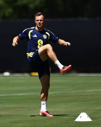 Lawrence Shankland of Scotland Scotland Training and press conference, PK, Pressekonferenz 2026 FIFA World Cup, WM, Weltmeisterschaft, Fussball Football, Atrium Health Performance Park, Charlotte, USA - 22 Jun 2026Charlotte Atrium Health Performance Park United States of America EDITORIAL USE ONLY No use with unauthorised audio, video, data, fixture lists, club league logos or live services. Online in-match use limited to 120 images, no video emulation. No use in betting, games or single club league player publications.  Copyright: xMichaelxZemanek Shutterstockx 16949461ab