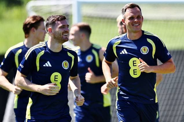 Andy Robertson of Scotland and Lawrence Shankland of Scotland Scotland Training and press conference, PK, Pressekonferenz 2026 FIFA World Cup, WM, Weltmeisterschaft, Fussball Football, Atrium Health Performance Park, Charlotte, USA - 22 Jun 2026Charlotte Atrium Health Performance Park United States of America EDITORIAL USE ONLY No use with unauthorised audio, video, data, fixture lists, club league logos or live services. Online in-match use limited to 120 images, no video emulation. No use in betting, games or single club league player publications.  Copyright: xMichaelxZemanek Shutterstockx 16949461ag