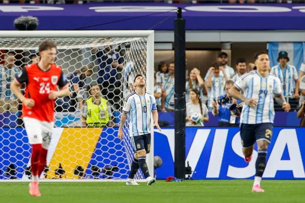 DALLAS, 22-06-2026, Dallas AT&T Stadium, World Cup 2026 Match between Argentina and Austria. Picture shows Argentina player Lionel Messi misses penalty Argentina - Austria (World Cup 2026)  x204557495x Copyright: