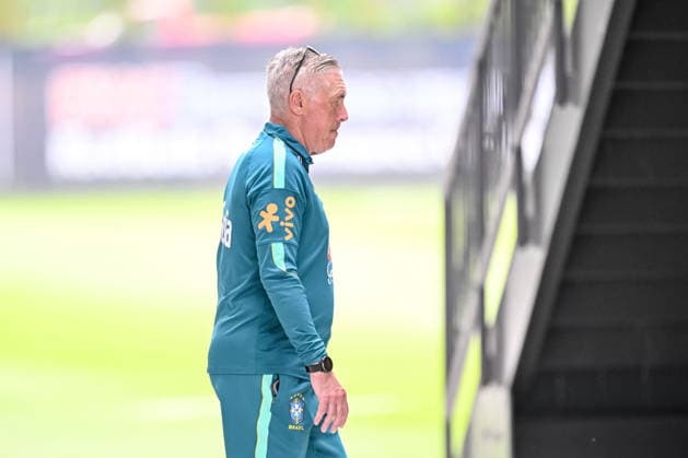 coach Carlo Ancelotti (Brazil) Looks on during the Brazil training session at Columbia Park Training Facility on June 22, 2026 in Morristown, New Jersey. (Photo by Harry Langer DeFodi Images) - *** Coach Carlo Ancelotti watches the Brazil training session at Columbia Park Training Facility on June 22, 2026, in Morristown, New Jersey. Photo by Harry Langer, DeFodi Images,detected_source_language