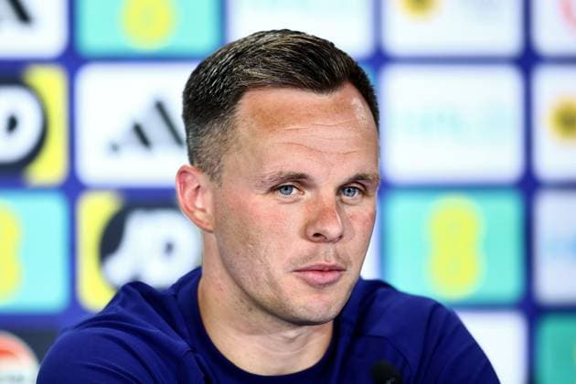 Lawrence Shankland of Scotland Scotland Training and press conference, PK, Pressekonferenz 2026 FIFA World Cup, WM, Weltmeisterschaft, Fussball Football, Atrium Health Performance Park, Charlotte, USA - 22 Jun 2026Charlotte Atrium Health Performance Park United States of America EDITORIAL USE ONLY No use with unauthorised audio, video, data, fixture lists, club league logos or live services. Online in-match use limited to 120 images, no video emulation. No use in betting, games or single club league player publications.  Copyright: xMichaelxZemanek Shutterstockx 16949461bo