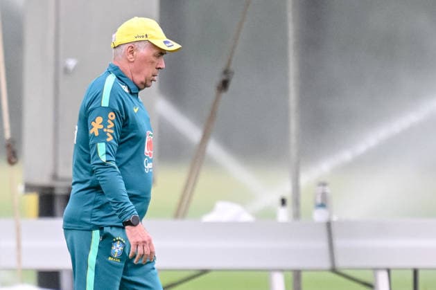 coach Carlo Ancelotti (Brazil) Looks on during the Brazil training session at Columbia Park Training Facility on June 22, 2026 in Morristown, New Jersey. (Photo by Harry Langer DeFodi Images) - *** Coach Carlo Ancelotti watches the Brazil team during their training session at Columbia Park Training Facility on June 22, 2026, in Morristown, New Jersey. Photo by Harry Langer, DeFodi Images,detected_source_language