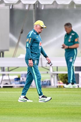 coach Carlo Ancelotti (Brazil) Looks on during the Brazil training session at Columbia Park Training Facility on June 22, 2026 in Morristown, New Jersey. (Photo by Harry Langer DeFodi Images) - *** Coach Carlo Ancelotti watches the Brazil team during their training session at Columbia Park Training Facility on June 22, 2026, in Morristown, New Jersey. Photo by Harry Langer, DeFodi Images,detected_source_language