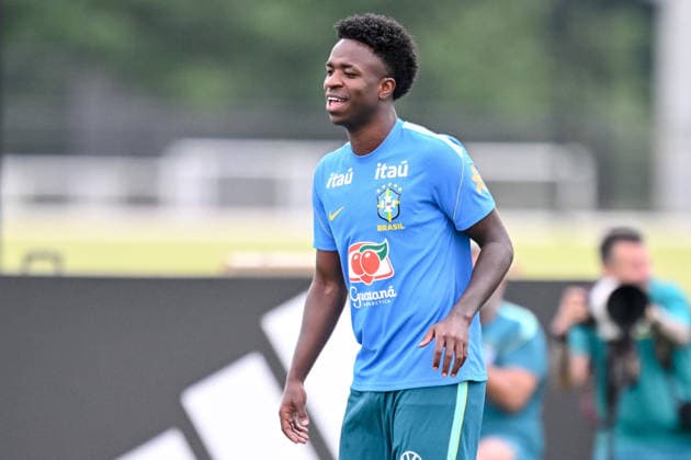 Vinicius Junior (Brazil) Looks on during the Brazil training session at Columbia Park Training Facility on June 22, 2026 in Morristown, New Jersey. (Photo by Harry Langer DeFodi Images) - *** Vinicius Junior of Brazil watches during the Brazil training session at Columbia Park Training Facility on June 22, 2026, in Morristown, New Jersey. Photo by Harry Langer, DeFodi Images,detected_source_language
