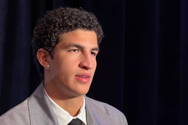 Sport Bilder des Tages Mexican Karim Lopez speaks during a press conference, PK, Pressekonferenz in New York, USA, 22 June 2026. Lopez, projected to be selected between the 10th and 20th picks, is aiming to become the first Mexican-born player to be selected in the first round of the draft. Entrevista al méxicano Karim López !ACHTUNG: NUR REDAKTIONELLE NUTZUNG!  Copyright: xJanxTéllezxAsensiox AME3358 20260622-55020676297_1