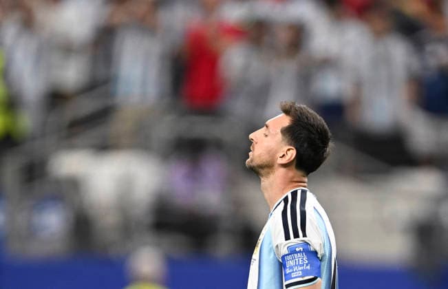 (260623) -- DALLAS, June 23, 2026 -- Lionel Messi of Argentina reacts as he misses a penalty kick during the group J match between Argentina and Austria at the 2026 FIFA World Cup, WM, Weltmeisterschaft, Fussball at Dallas Stadium in Dallas, the United States, June 22, 2026. ) (SP)U.S.-DALLAS-FOOTBALL-FIFA WORLD CUP-GROUP J-ARG VS AUT ChengxMin 