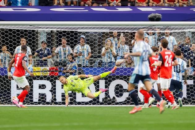 DALLAS, 22-06-2026, Dallas AT&T Stadium, World Cup 2026 Match between Argentina and Austria. Picture shows Argentina player Lionel Messi scores the 1-0 and is the all-time top scorer at the World Cup with 17 goals. Argentina - Austria (World Cup 2026)  x204558074x Copyright: