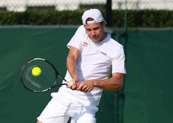 Joel Schwaerzler (AUT), Herren Einzel, Men s Singles, Qualifikation, Wimbledon Tennis - Wimbledon 2026 - Grand Slam ITF ATP, Tennis Herren WTA, Tennis Damen - AELTC - London - - Great Britain - 22 June 2026. *** Joel Schwaerzler AUT, Mens Singles, Qualifying, Wimbledon Tennis, Wimbledon 2026, Grand Slam, ITF, ATP, WTA, AELTC, London, Great Britain, June 22, 2026,detected_source_language Copyright: xJuergenxHasenkopfx