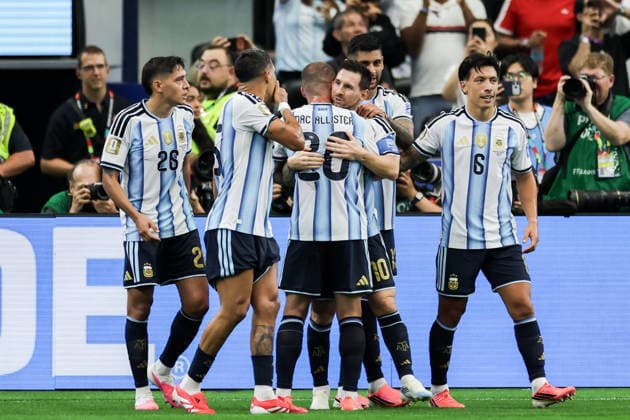 Lionel Messi of Argentina and team mates celebrate the team s first goal during a FIFA Men’s World Cup 2026 Group Stage football match between Argentina and Austria at Dallas Stadium, in Arlington on June 22th 2026 (Photo by Leo Barrilari SPP)  Copyright: xLeoxBarrilari SPPx Sportspressphoto_SPR173304