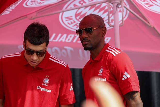 Vladimir Lucic (FC Bayern Basketball, 11) mit Isiaha Mike (FC Bayern Basketball, 22), GER, FC Bayern Basketball, Saisonabschluss Fan-Fest, Saison 2025 2026, 22.06.2026, GER, FC Bayern Basketball, Saisonabschluss Fan-Fest, Saison 2025 2026, 22.06.2026 Muenchen *** Vladimir Lucic, FC Bayern Basketball, 11, with Isiaha Mike, FC Bayern Basketball, 22, GER, FC Bayern Basketball, End-of-Season Fan Fest, 2025–2026 Season, June 22, 2026, GER, FC Bayern Basketball, End-of-Season Fan Fest, 2025–2026 Season, June 22, 2026, Munich,detected_source_language Copyright: xEibner-Pressefoto JennixMaulx EP_JML