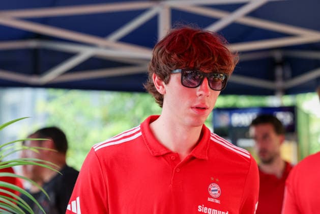 Justinian Jessup (FC Bayern Basketball, 10), GER, FC Bayern Basketball, Saisonabschluss Fan-Fest, Saison 2025 2026, 22.06.2026, GER, FC Bayern Basketball, Saisonabschluss Fan-Fest, Saison 2025 2026, 22.06.2026 Muenchen *** Justinian Jessup, FC Bayern Basketball, 10, GER, FC Bayern Basketball, End-of-Season Fan Fest, 2025–2026 Season, June 22, 2026, GER, FC Bayern Basketball, End-of-Season Fan Fest, 2025–2026 Season, June 22, 2026, Munich,detected_source_language Copyright: xEibner-Pressefoto JennixMaulx EP_JML