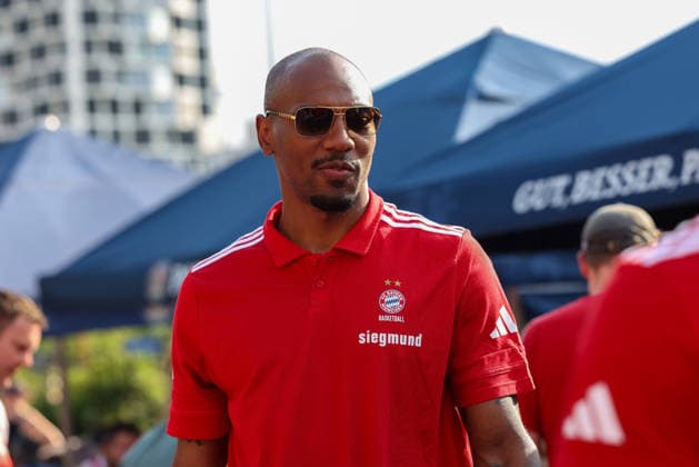 Isiaha Mike (FC Bayern Basketball, 22), GER, FC Bayern Basketball, Saisonabschluss Fan-Fest, Saison 2025 2026, 22.06.2026, GER, FC Bayern Basketball, Saisonabschluss Fan-Fest, Saison 2025 2026, 22.06.2026 Muenchen *** Isiaha Mike, FC Bayern Basketball, 22, GER, FC Bayern Basketball, End-of-Season Fan Fest, 2025–2026 Season, June 22, 2026, GER, FC Bayern Basketball, End-of-Season Fan Fest, 2025–2026 Season, June 22, 2026, Munich,detected_source_language Copyright: xEibner-Pressefoto JennixMaulx EP_JML