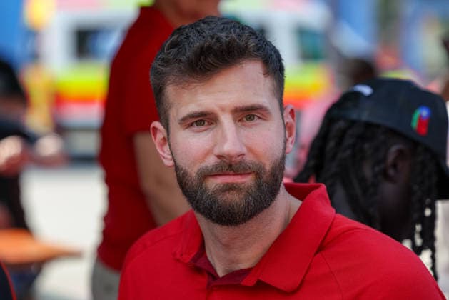 Leon Kratzer (FC Bayern Basketball, 08), GER, FC Bayern Basketball, Saisonabschluss Fan-Fest, Saison 2025 2026, 22.06.2026, GER, FC Bayern Basketball, Saisonabschluss Fan-Fest, Saison 2025 2026, 22.06.2026 Muenchen *** Leon Kratzer, FC Bayern Basketball, 08, GER, FC Bayern Basketball, End-of-Season Fan Fest, 2025–2026 Season, June 22, 2026, GER, FC Bayern Basketball, End-of-Season Fan Fest, 2025–2026 Season, June 22, 2026, Munich,detected_source_language Copyright: xEibner-Pressefoto JennixMaulx EP_JML