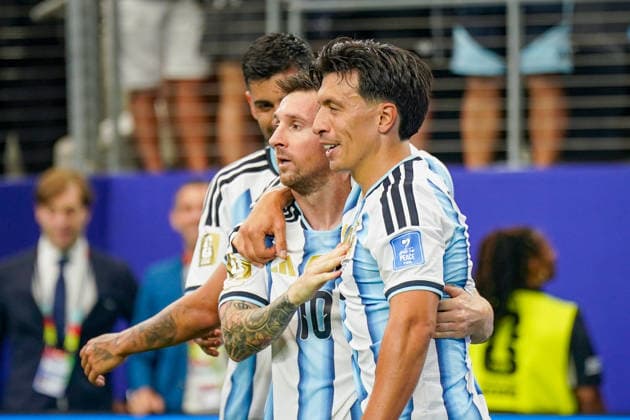 USA: Fußball FIFA World Cup, WM, Weltmeisterschaft, Fussball 2026 Gruppenphase, 2. Spieltag Argentinien vs Österreich AT&T Stadium (Arlington, Dallas County, Texas): Tor und Torjubel zum 1:0 durch Lionel Messi (Argentinien 10) Freude, Emotionen, Jubel *** USA Soccer 2026 FIFA World Cup Group Stage, Matchday 2 Copyright: xJOERANxSTEINSIEKx