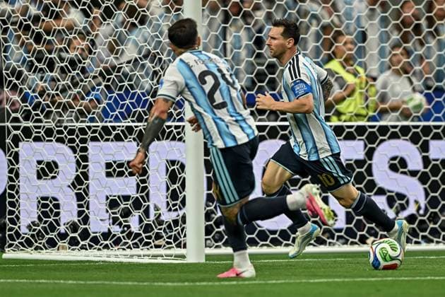 Messi leads Argentina into World Cup knockout stage DALLAS, TEXAS, UNITED STATES JUNE 22: Lionel Messi ( 10) of Argentina during the FIFA World Cup, WM, Weltmeisterschaft, Fussball 2026 Group J match between Argentina and Austria at Dallas Stadium in Dallas, Texas, United States, on June 22, 2026. Argentina defeated Austria 2-0 to qualify for the knockout stage. Dallas Spain Copyright: x xwalidxibrahimx xJNAxPressx