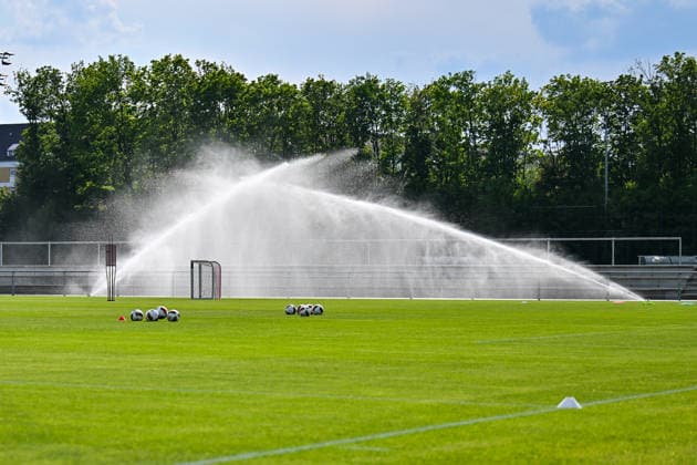 Trainingsauftakt FC Bayern München II; 22.06.2026 MÜNCHEN, GERMANY - 22. June: heute fand der Trainingsauftakt der kleinen Bayern statt Symbolbild *** FC Bayern Munich II Kicks Off Training Season June 22, 2026 MUNICH, GERMANY June 22 Copyright: xBEAUTIFULxSPORTS Goldbergx