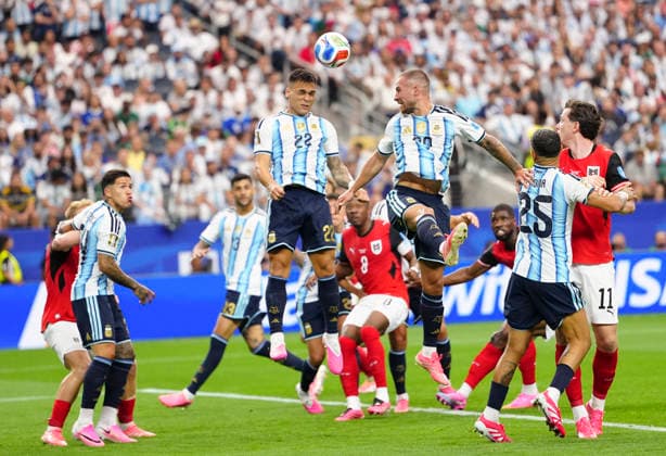 (260623) -- DALLAS, June 23, 2026 -- Lautaro Martinez (top L) of Argentina jumps for a header during the group J match between Argentina and Austria at the 2026 FIFA World Cup, WM, Weltmeisterschaft, Fussball at Dallas Stadium in Dallas, the United States, June 22, 2026. ) (SP)U.S.-DALLAS-FOOTBALL-FIFA WORLD CUP-GROUP J-ARG VS AUT JiaxHaocheng 