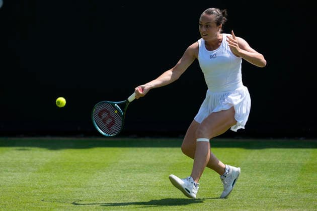 Lexus Eastbourne Open - Day One Elisabetta Cocciaretto in action during her match at the 2026 Lexus Eastbourne Open Women s tennis tournament at the Devonshire Park Lawn Tennis Club in Eastbourne, Great Britain, on June 22, 2026. Eastbourne United Kingdom  Copyright: xOwenxHammondx originalFilename:hammond-2026lexu260622_np5tv.jpg