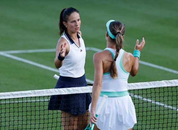 RECORD DATE NOT STATED 22nd June 2026; Devonshire Park Lawn Tennis Club, Eastbourne, East Sussex, England; Lexus Eastbourne Open Tennis, Day Three; McCartney Kessler (USA) shakes hands with Daria Kasatkina (AUS) after the match HongboxChen