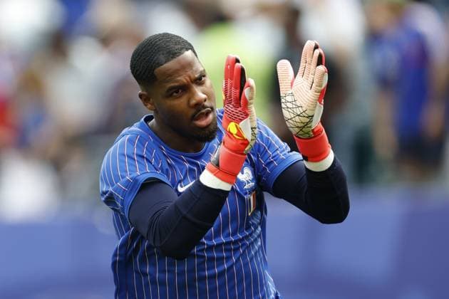 PHILADELPHIA - France goalkeeper Mike Maignan during the FIFA World Cup, WM, Weltmeisterschaft, Fussball 2026 Group I match between France and Iraq at the Philadelphia Stadium on June 22, 2026, in Philadelphia, United States. MAURICE VAN STEEN ANP FIFA World Cup 2026 2026 xVIxANPxSportx xMauricexvanxSteenxIVx 561688830 originalFilename: 561688830.jpg