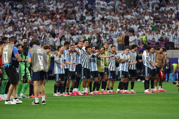 SOCCER - FIFA World Cup, WM, Weltmeisterschaft, Fussball 2026 ARLINGTON,TEXAS,USA,22.JUN.26 - SOCCER - FIFA World Cup 2026, group stage, Argentina vs Austria. Image shows the rejoicing of ARG with Lionel Messi (ARG).  GEPAxpictures xStevenxDinberg