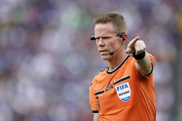 PHILADELPHIA - Referee Drew Fischer during the FIFA 2026 World Cup Group I match between France and Iraq at the Philadelphia Stadium on June 22, 2026, in Philadelphia, United States. MAURICE VAN STEEN ANP FIFA World Cup, WM, Weltmeisterschaft, Fussball 2026 2026 xVIxANPxSportx xMauricexvanxSteenxIVx 561693181 originalFilename: 561693181.jpg