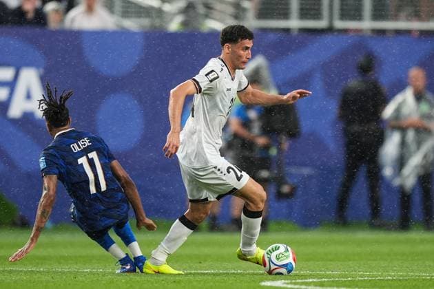 Zaid Ismael of Iraq on the ball France v Iraq, 2026 FIFA World Cup, WM, Weltmeisterschaft, Fussball Group I, Football, Philadelphia Stadium, Philadelphia, Pennsylvania, USA - 22 Jun 2026Philadelphia Philadelphia Stadium Pennsylvania (PA) United States of America  Copyright: xIsmaelxAdnan Shutterstockx 16950632bf